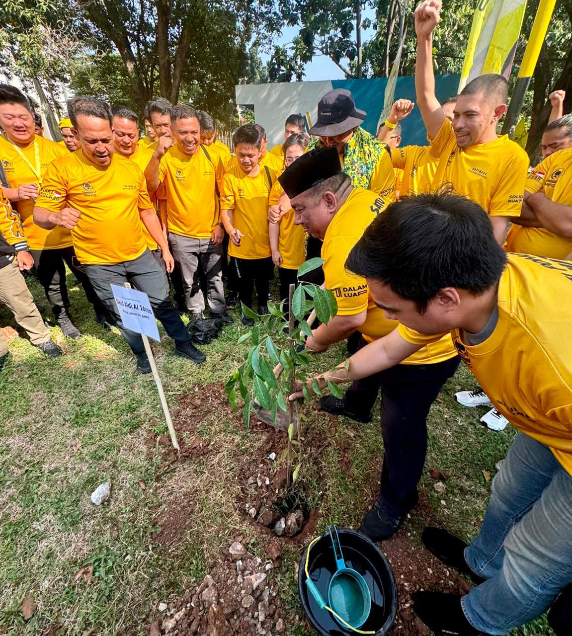 Komitmen Nyata Jaga Lingkungan, PP AMPG Mulai Gerakan Penanaman 444.444 Pohon